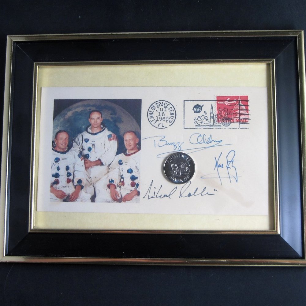 FRAMED 1969 Commemorative Envelope featuring Apollo 11 Moon Mission w/Stamp/Coin